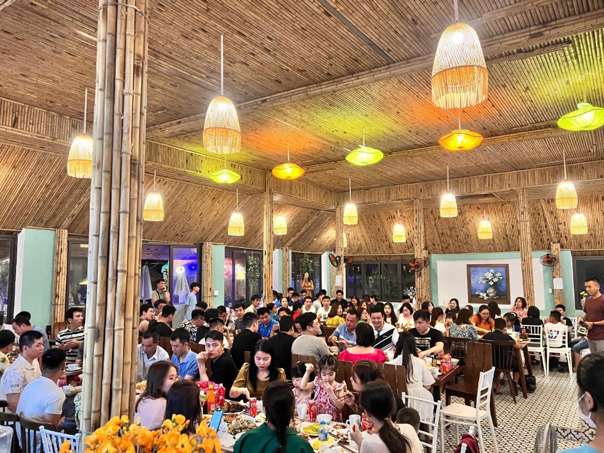 Minh Chau Beach Resort Куангнинь Экстерьер фото